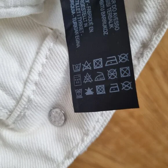 Zara High Waisted Kick Jeans Size 8 - Picture 6 of 8